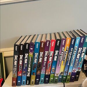 Dog Man and Cat Kid Comic Club Book Set